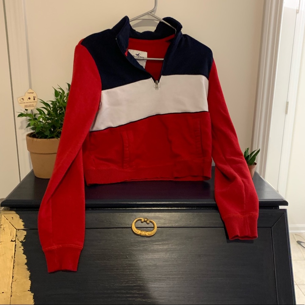 Hollister Blue/White/Red Cropped Sweatshirt (s)